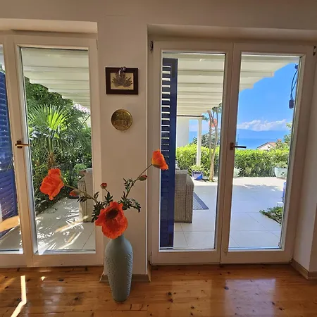 Διαμέρισμα Barbara With Sea View *