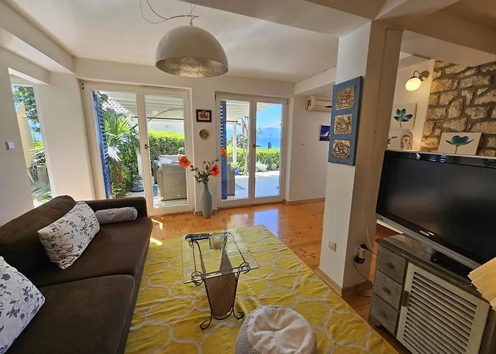 Barbara With Sea View Διαμέρισμα Njivice