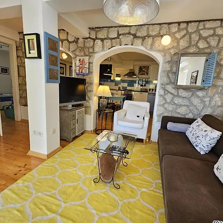 Barbara With Sea View *